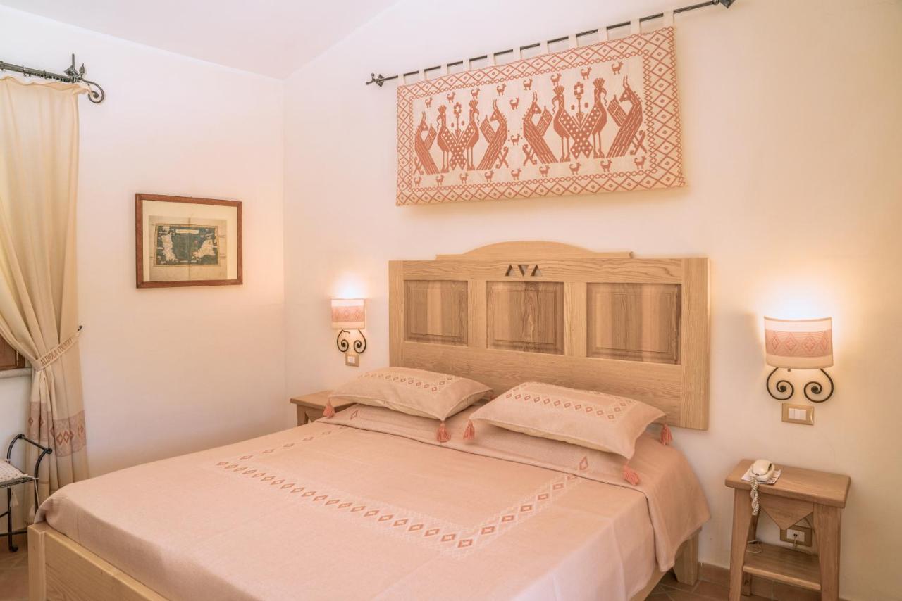 Hotel Aldiola Country Resort Sant’Antonio di Gallura Exterior foto