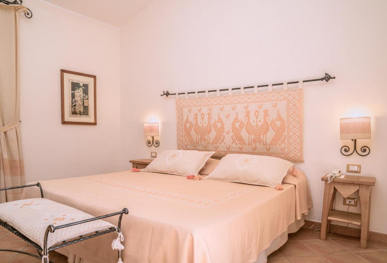 Hotel Aldiola Country Resort Sant’Antonio di Gallura Exterior foto
