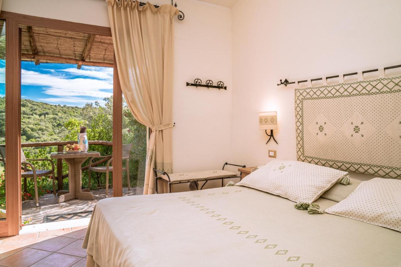 Hotel Aldiola Country Resort Sant’Antonio di Gallura Exterior foto
