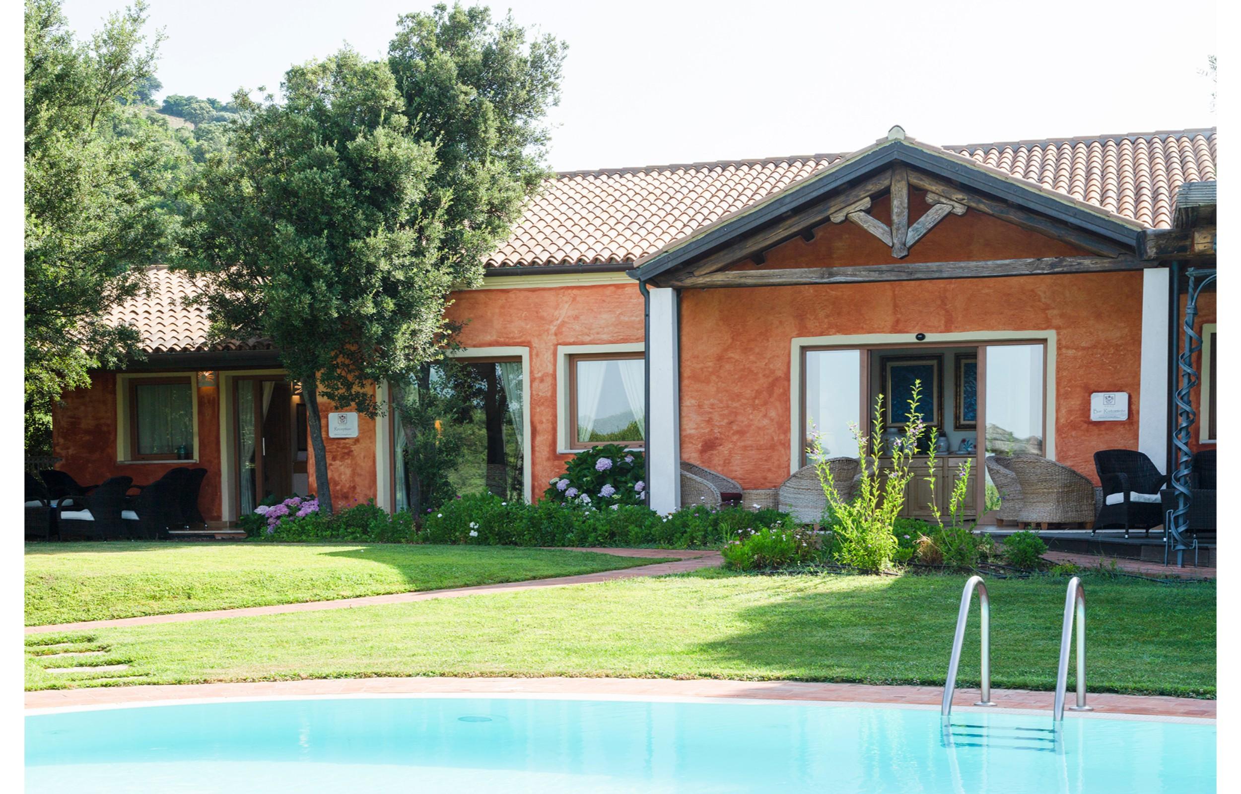 Hotel Aldiola Country Resort Sant’Antonio di Gallura Exterior foto