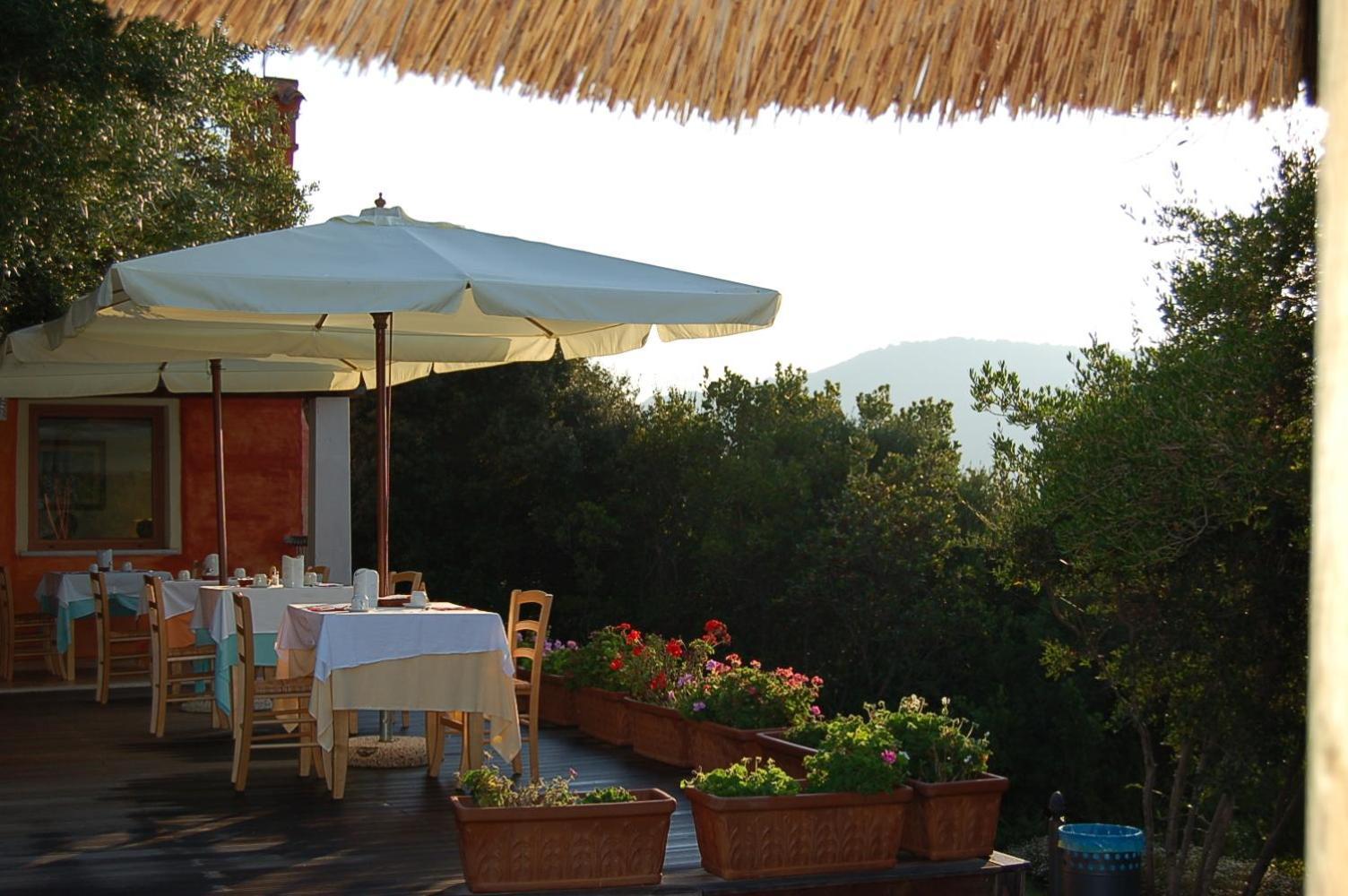 Hotel Aldiola Country Resort Sant’Antonio di Gallura Exterior foto