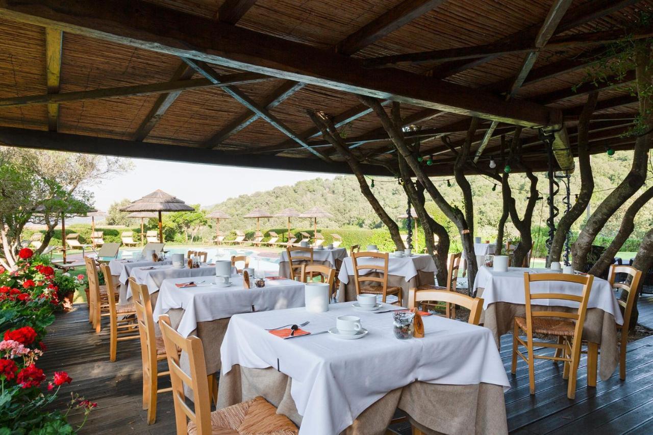 Hotel Aldiola Country Resort Sant’Antonio di Gallura Exterior foto